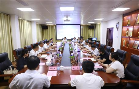 广西918博天娱乐庄闲集团控股公司到公司座谈交流